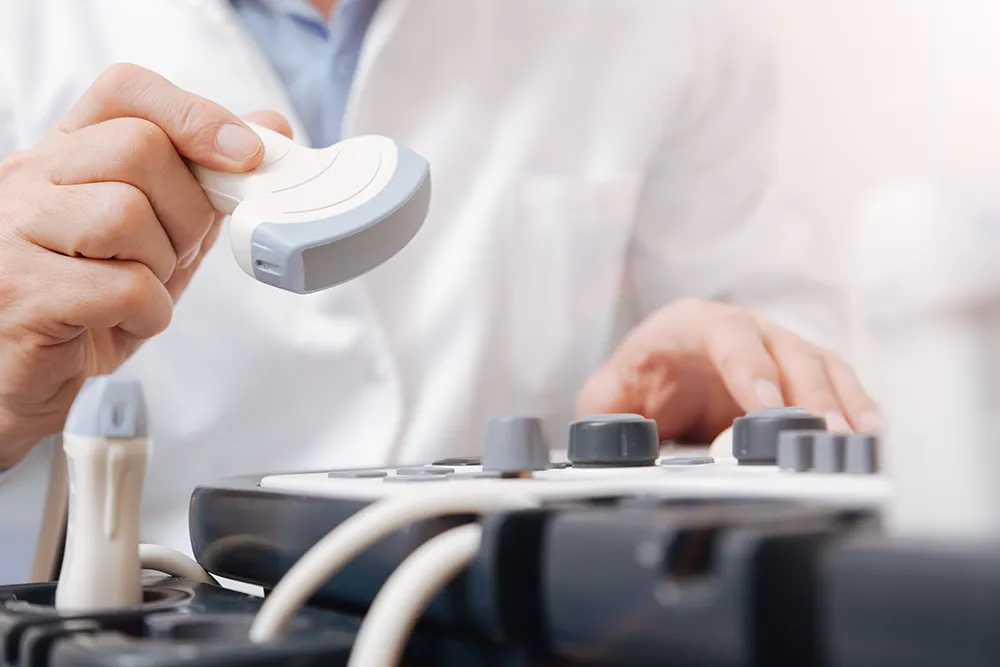 医師による超音波検査